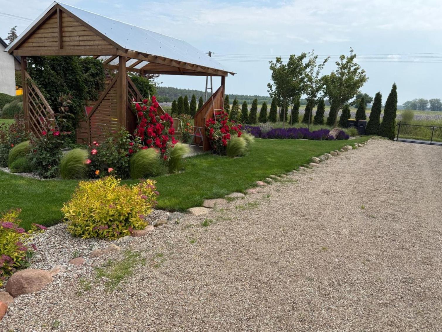 Holiday home Cosy House With A Big Garden In The Countryside